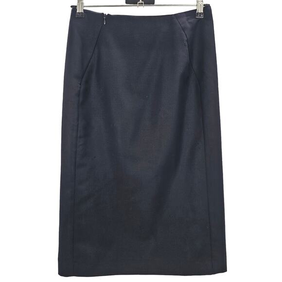 VTG Gucci Womans size 40/4 Navy blue Pencil Skirt Slit Back Button Zipper FLAWS - Picture 4 of 9